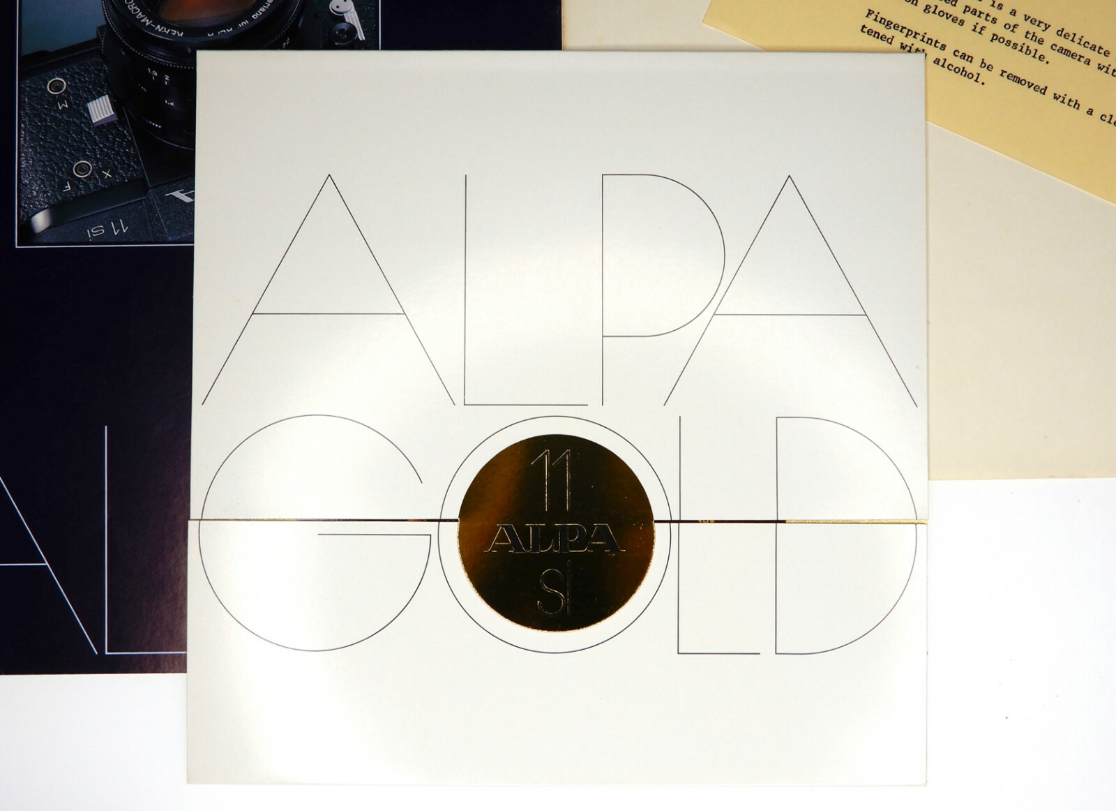 Alpa Gold 11SI Certificate & Brochure ……….. MINT