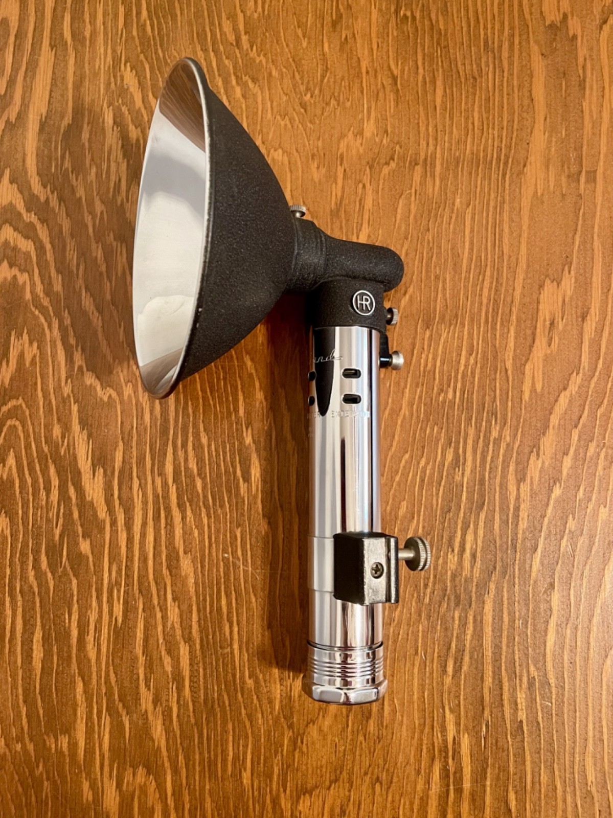 Vintage Heiland Remote Flash with Reflector, excellent cond, “Star Wars” style