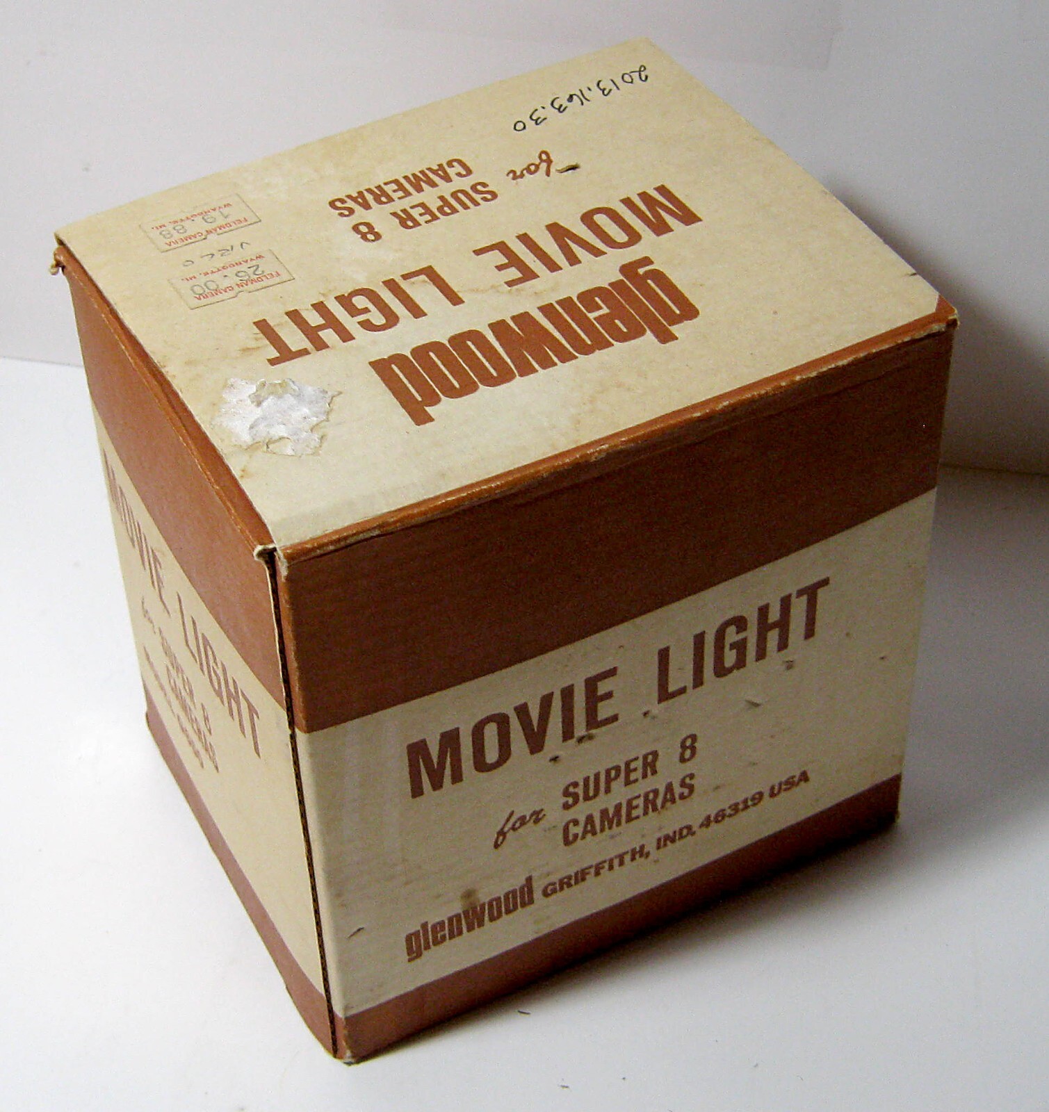 Vintage Glenwood Super 8 Movie Light Model # G650