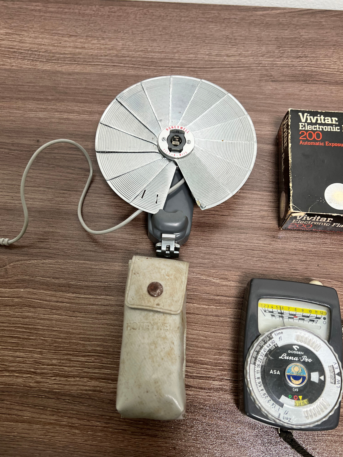 Vintage Camera Accessories -Honeywell Tilt-A-Mite, Weston Master V & Gossen Luna