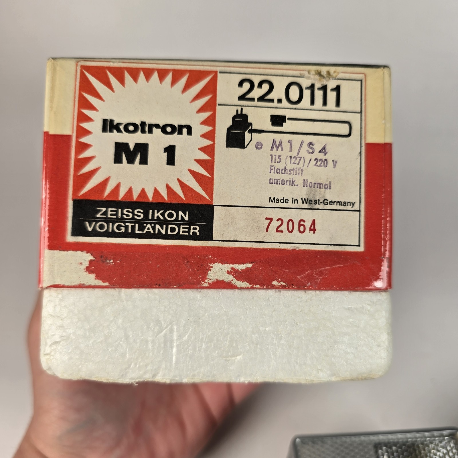 Vintage Zeiss Ikon Ikotron Electronic Flash Unit – Boxed – Zeiss Ikon…