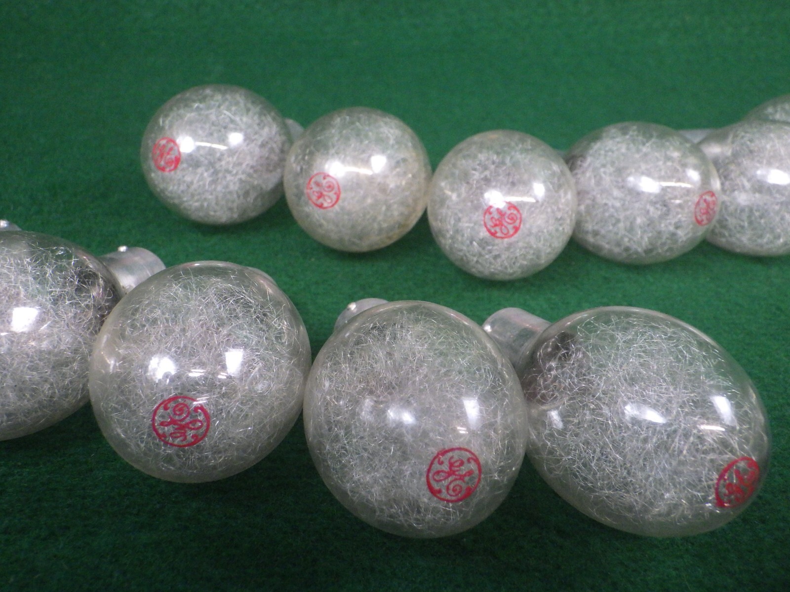 16 Count Vintage GE General Electric Clear Flash Bulbs for photography 1960s-70s