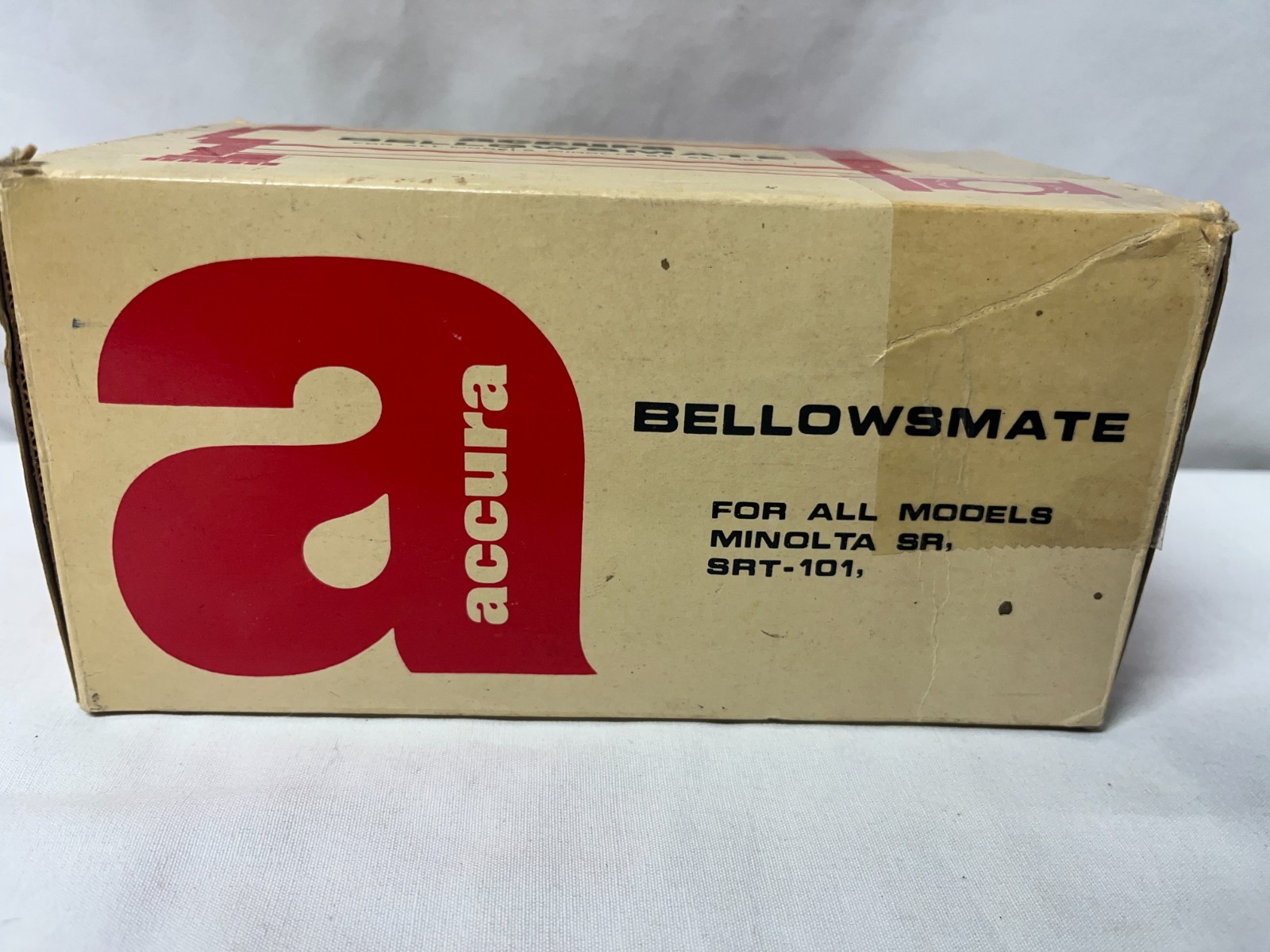Accura BellowsMate for all Minolta SR SRT-101 in original Box. Pre-owned