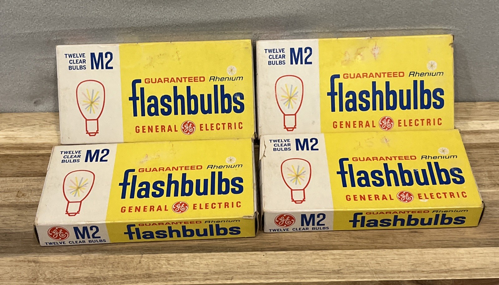 Vintage General Electric M2 GE Guaranteed Rhenium Flashbulbs USA 4 Packs of 12