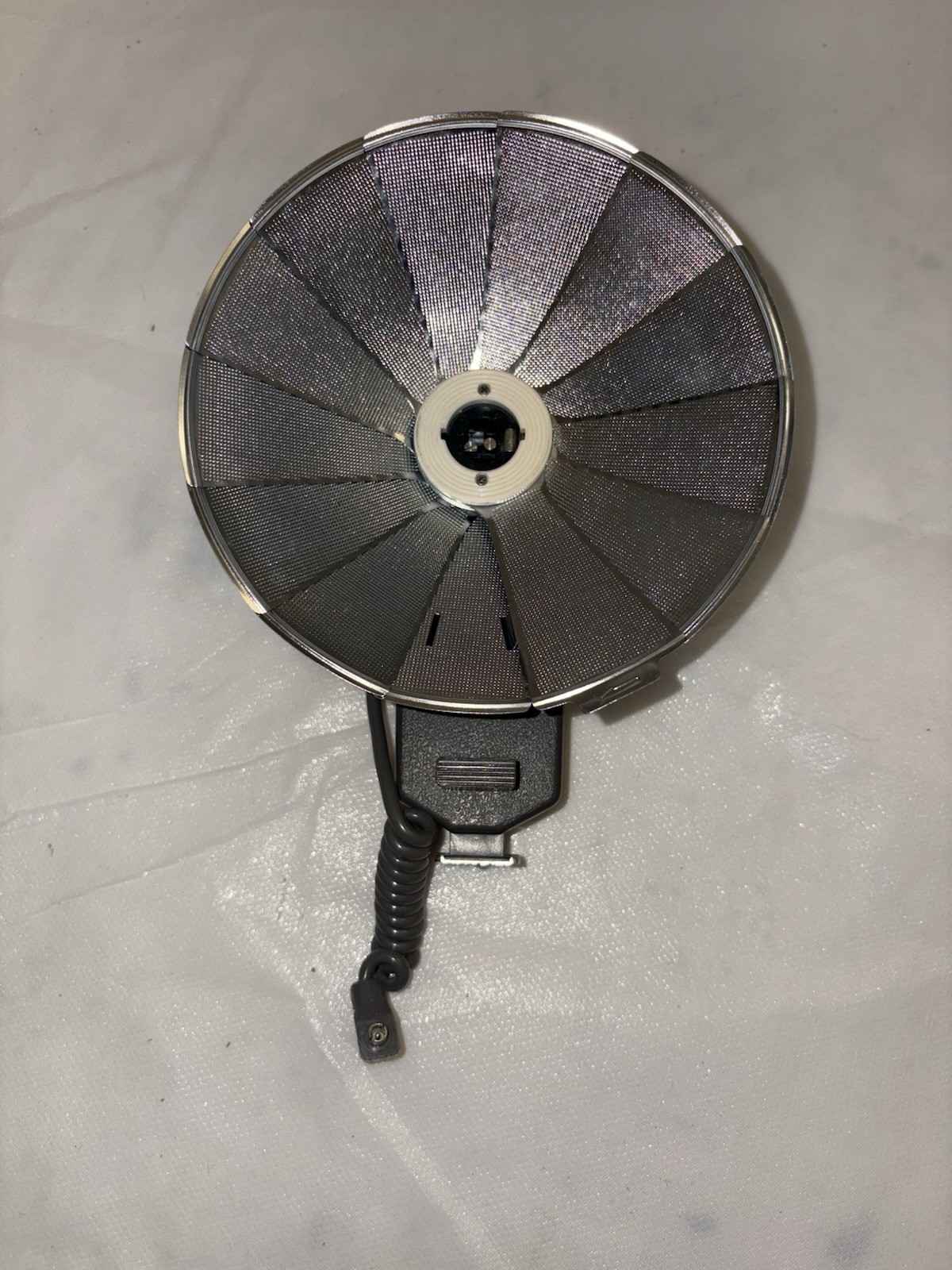 Vintage Sunset Brand Camera Flash With 3 Bulbs. Unknown Condition