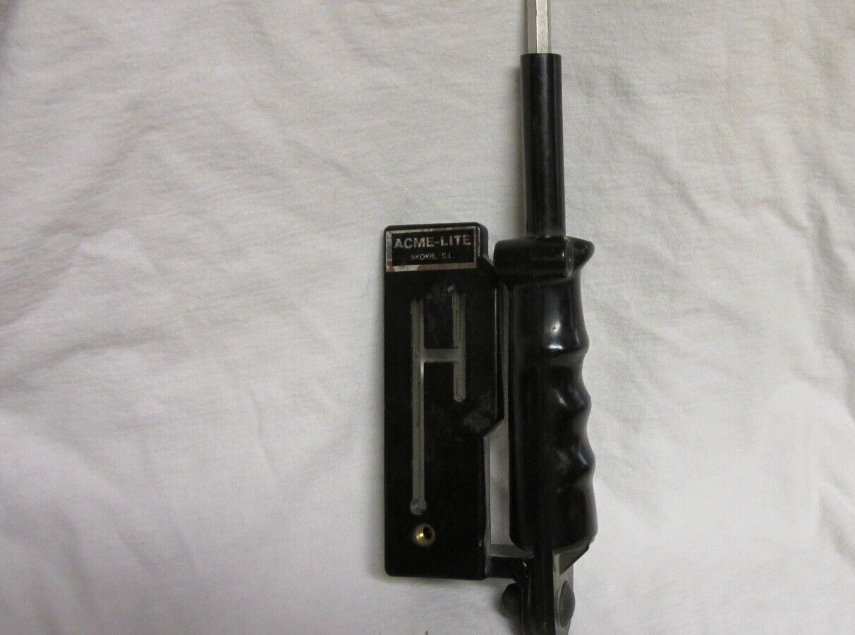 Acme-Lite Handheld Camera Mounts – Monopod with Adjustable Leg