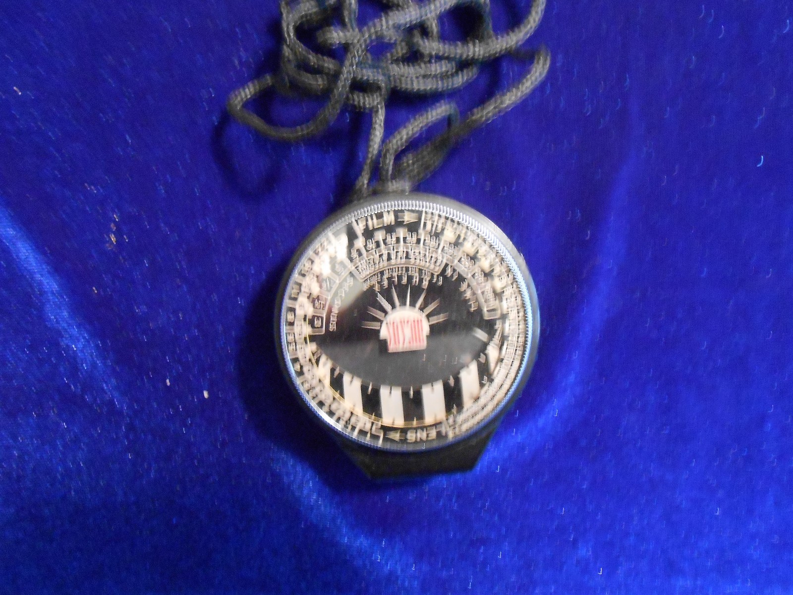 VINTAGE HICKOK EXPOSURE METER WITH BOX, AND GUIDE 6B3