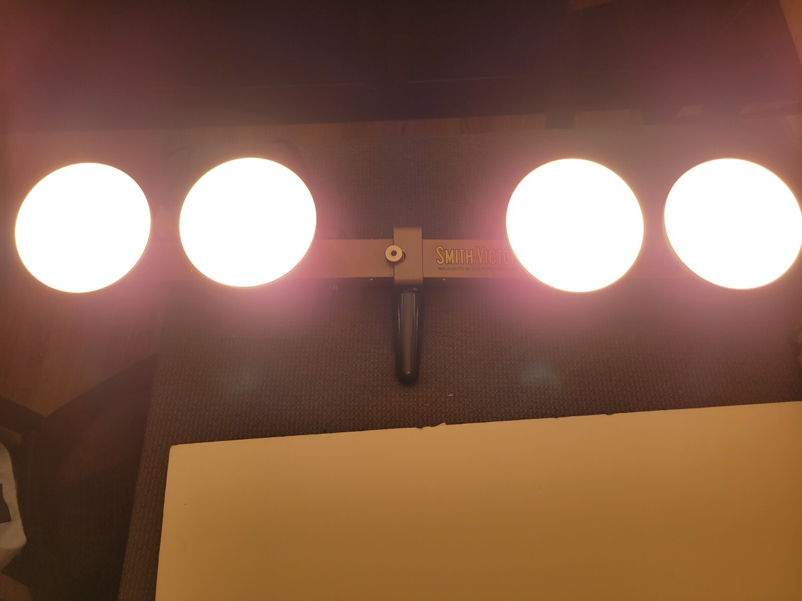Vintage Smith-Victor Folding Barlight L4 with 4 Bulbs & Accessories – Works