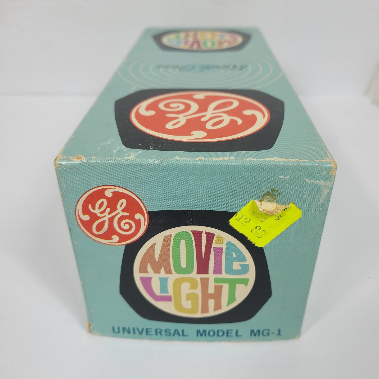 GE General Elec Mardi Gras Movie Light Camera Universal Model MG-1 Tested Bright