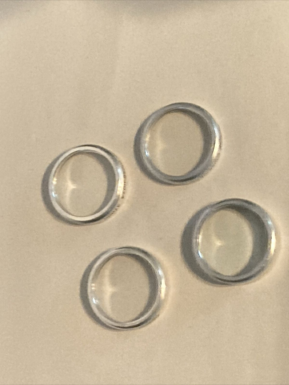 Vintage Universal Set of 4 Threaded 37mm Filters w/ Case – See Pictures