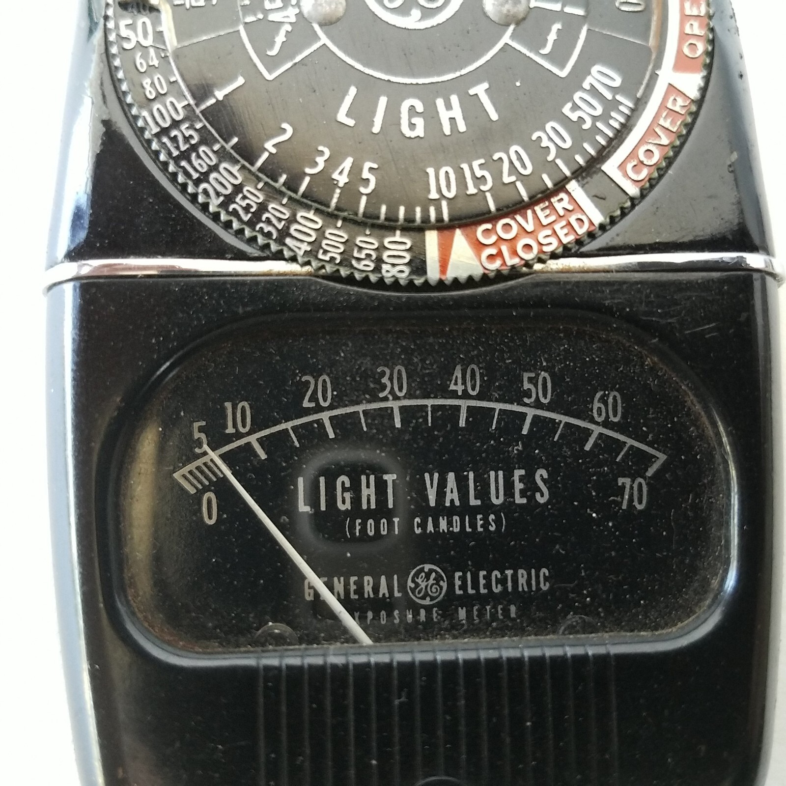 General Electric Exposure Meter Model 8DW58Y5 With Leather Case