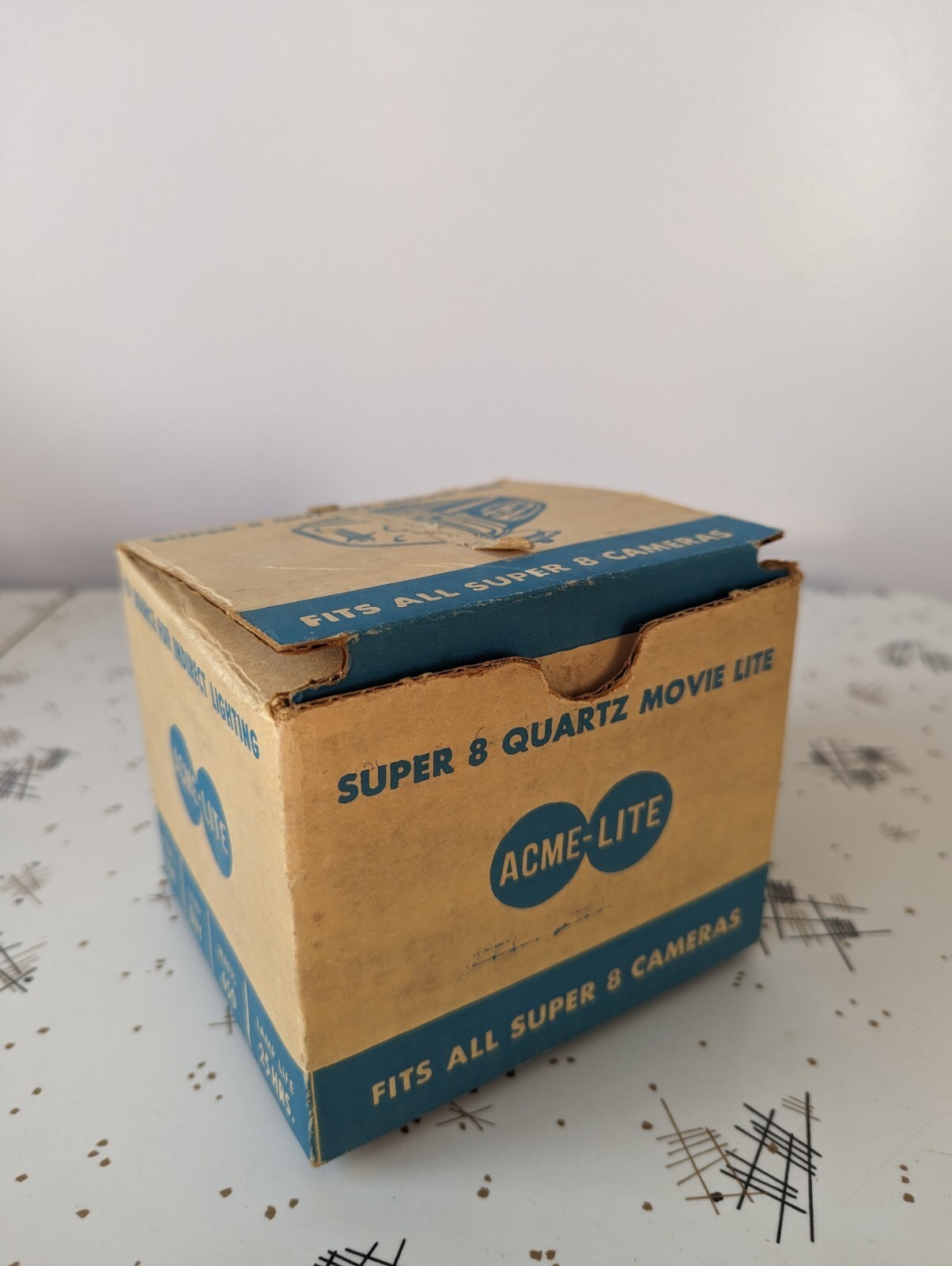 Vintage Cameralite 709 Acme-Lite Movie Camera Light for Super 8 Cameras