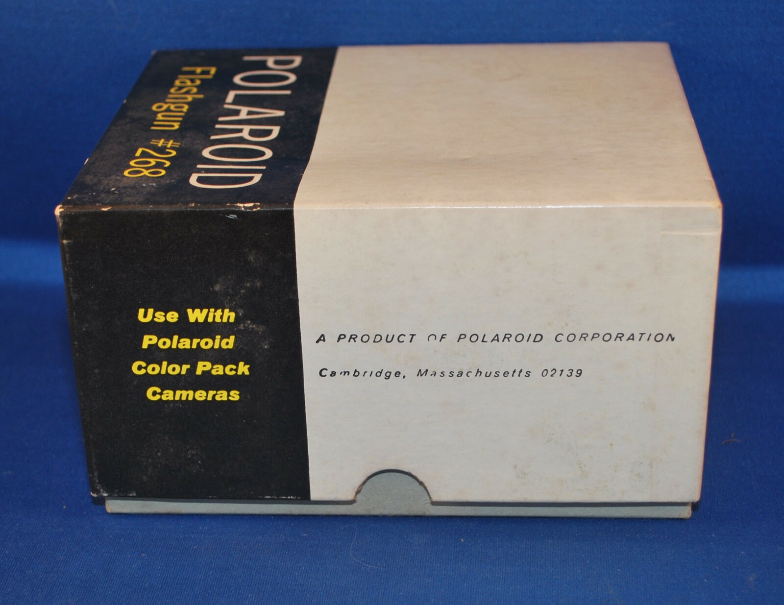 Vintage Polaroid Flashgun #268 w/ Box and 3 M3 flash bulbs