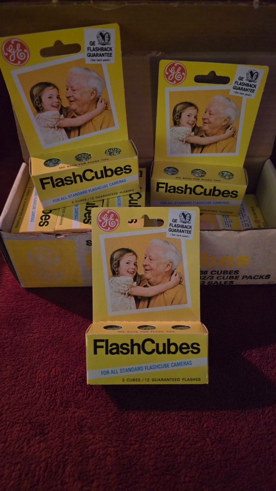 Vintage GE Flash Cubes (1) CASE of 36 cubes – 12 boxes of 3 cubes -New-Old Stock