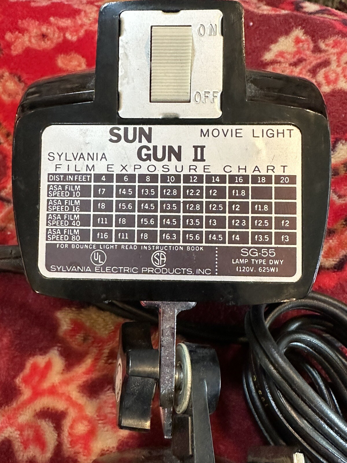 Vintage Sylvania Sun Gun II Movie Light SG-55 in good condition Needs Bulb