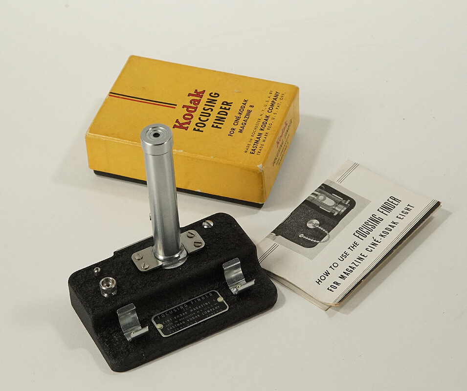 KODAK FOCUSING FINDER FOR CINE-KODAK MAGAZINE 8 + MANUAL, BOXED/219539