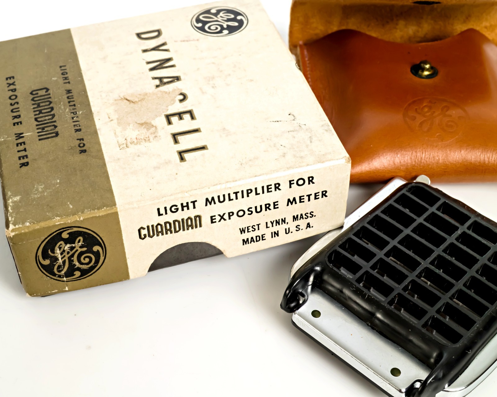 Vintage – GE – DYNACELL – Light Multiplier – Cat #693×95 w/Box & Manual