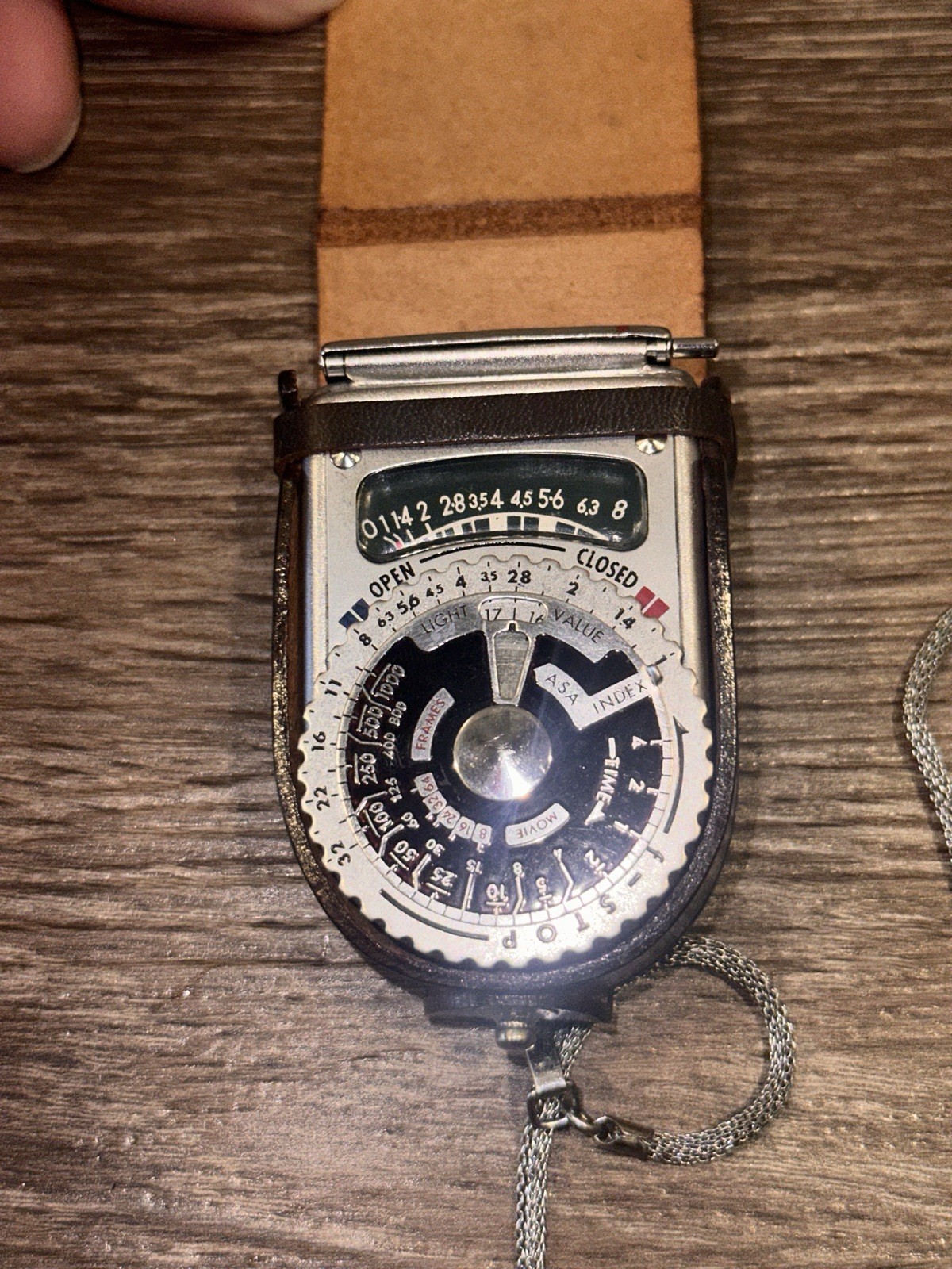Vintage Sekonic Selenium Light Meter w/ Leather Case & Chain Japan