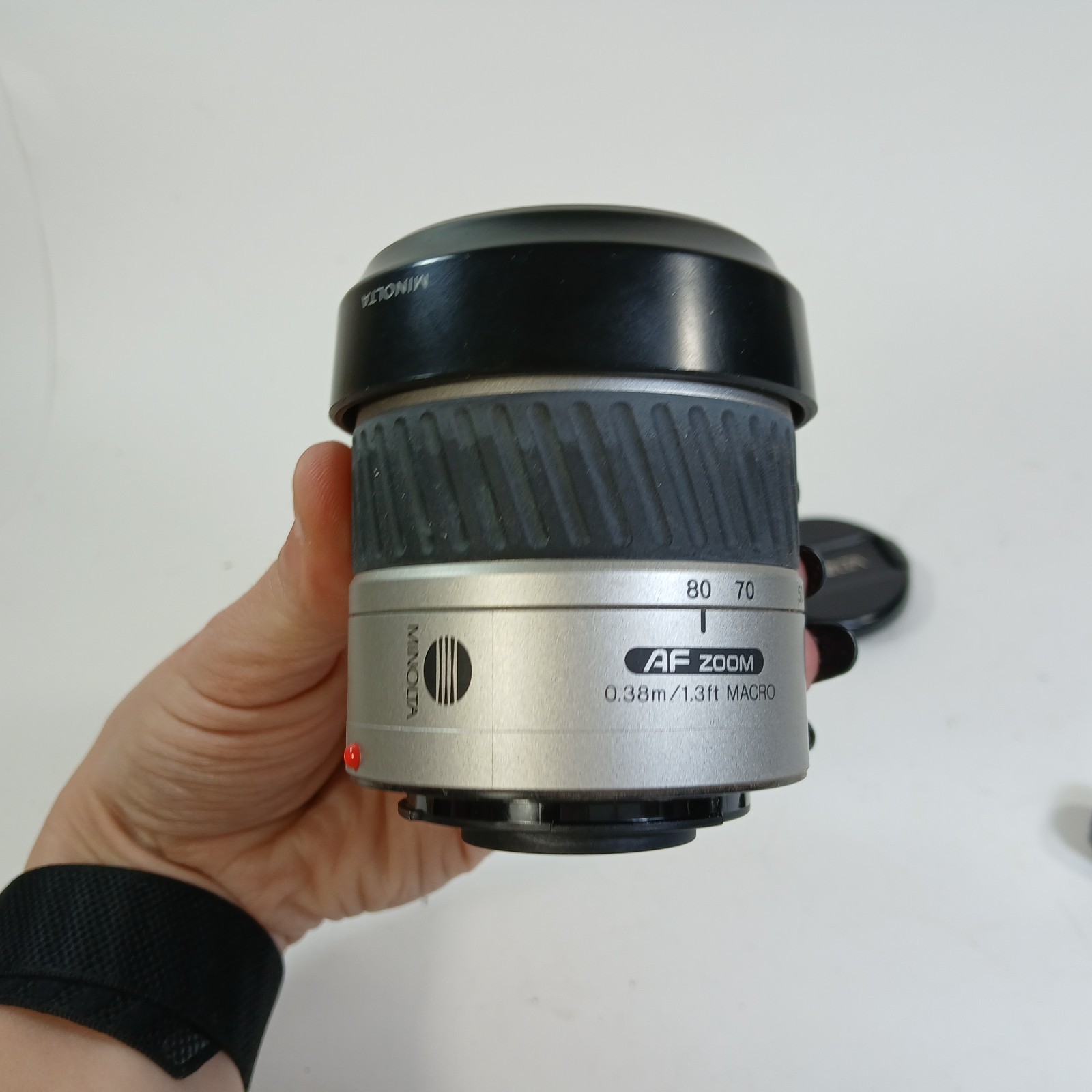Minolta Maxxum AF Zoom AF35-80 Lens 1:4 (22) -5.6 49mm