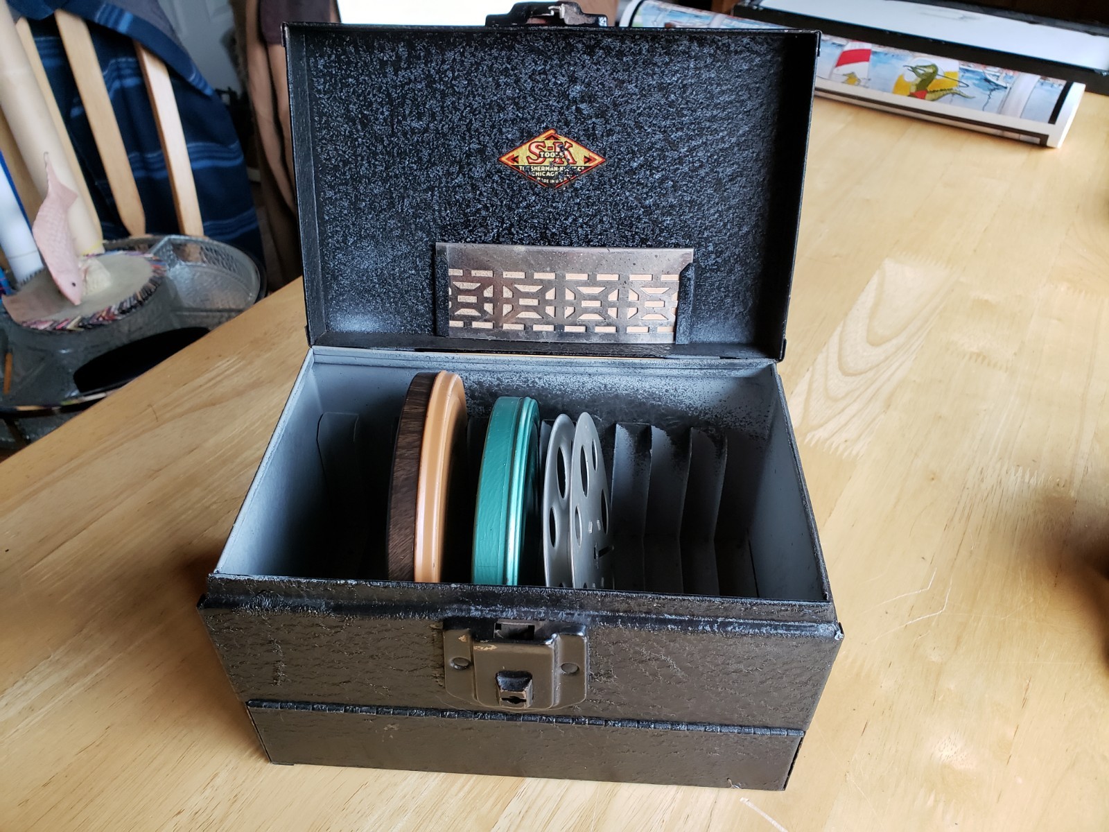 12 Slot S-K Tools 8mm 5″ Dia metal carry case plus reels