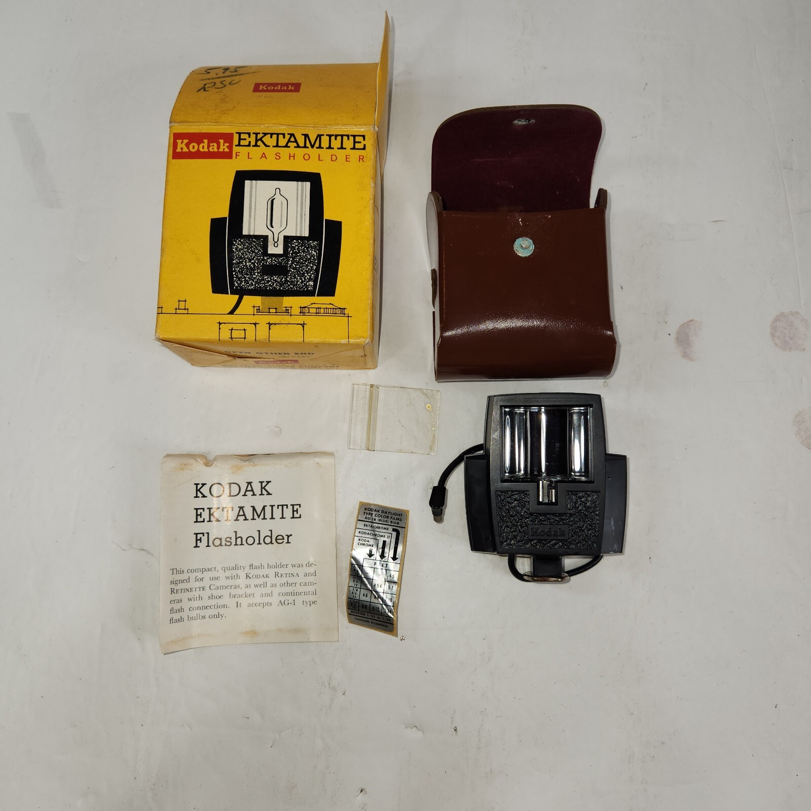 Kodak Ektamite Flasholder No. C 100F with Instructions LNC In Original Box
