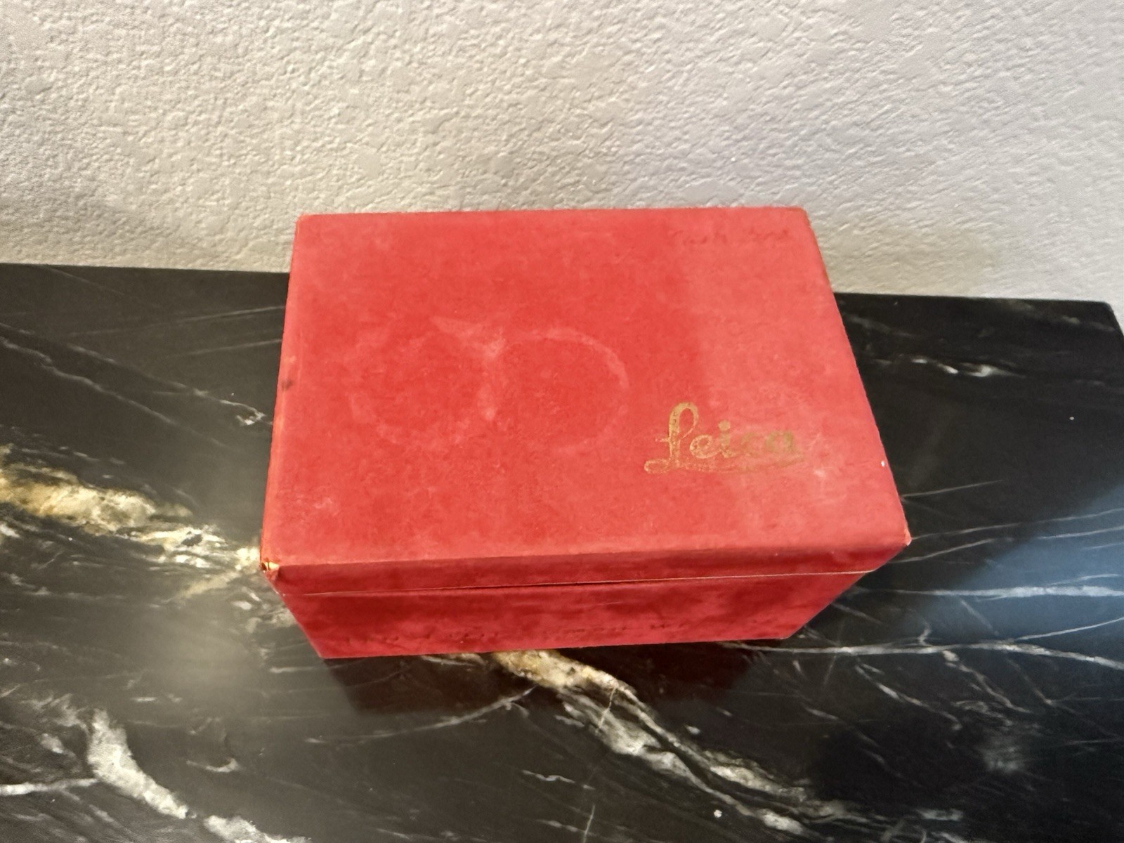 Leica M3 Red Suede Camera Box (7″x5″x4″) Leitz GMBH Wetzler Germany