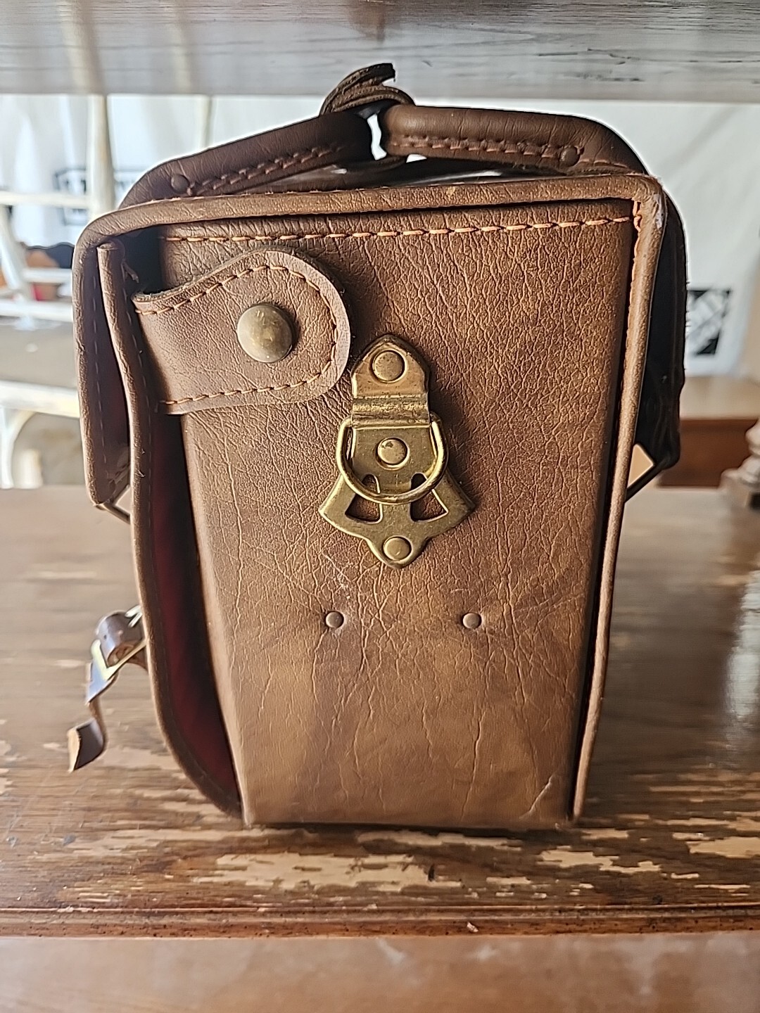 Vintage Leather Tucky Camera bag Hard Case With 2 Lenses And Flash