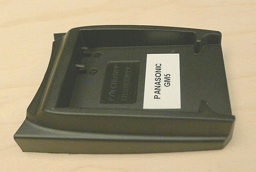 Panasonic Lumix GM5 CBLH7PP Battery Dock works with DMW-BLH7 Fits BLH7PP