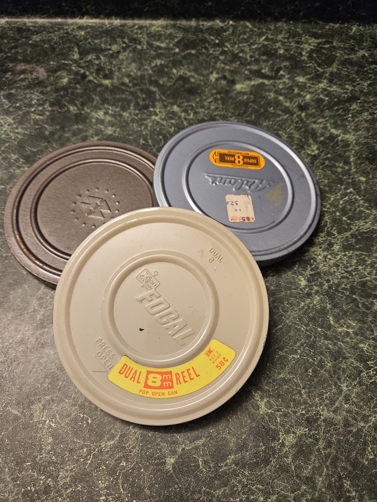 Lot Of 3 Vintage Super 8 MM Metal Film Cans And 1 Metal Reel 5 Inch