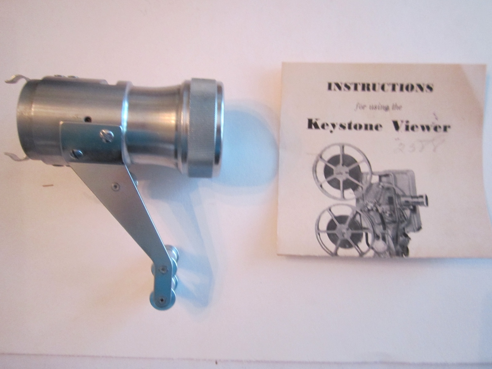 VINTAGE KEYSTONE 16MM VIEWER NO. V-16 IN THE BOX – SEE PICS – TUB BBA-3