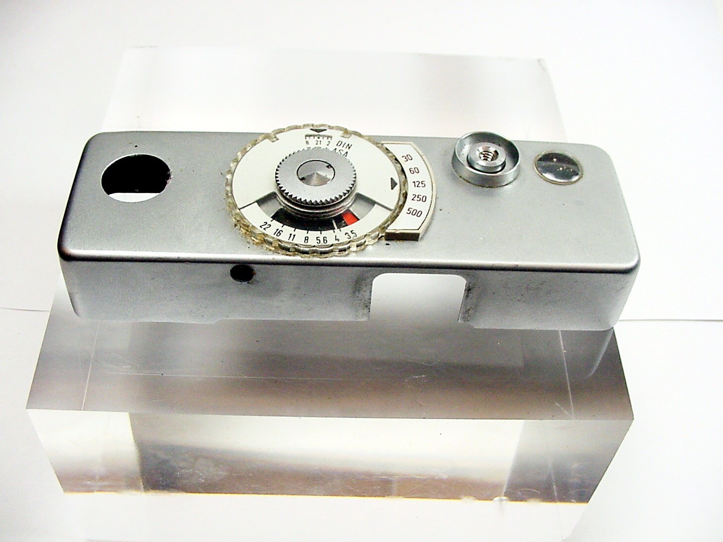 Rollei B35 top | Meter active | Used | $39 | #8 |