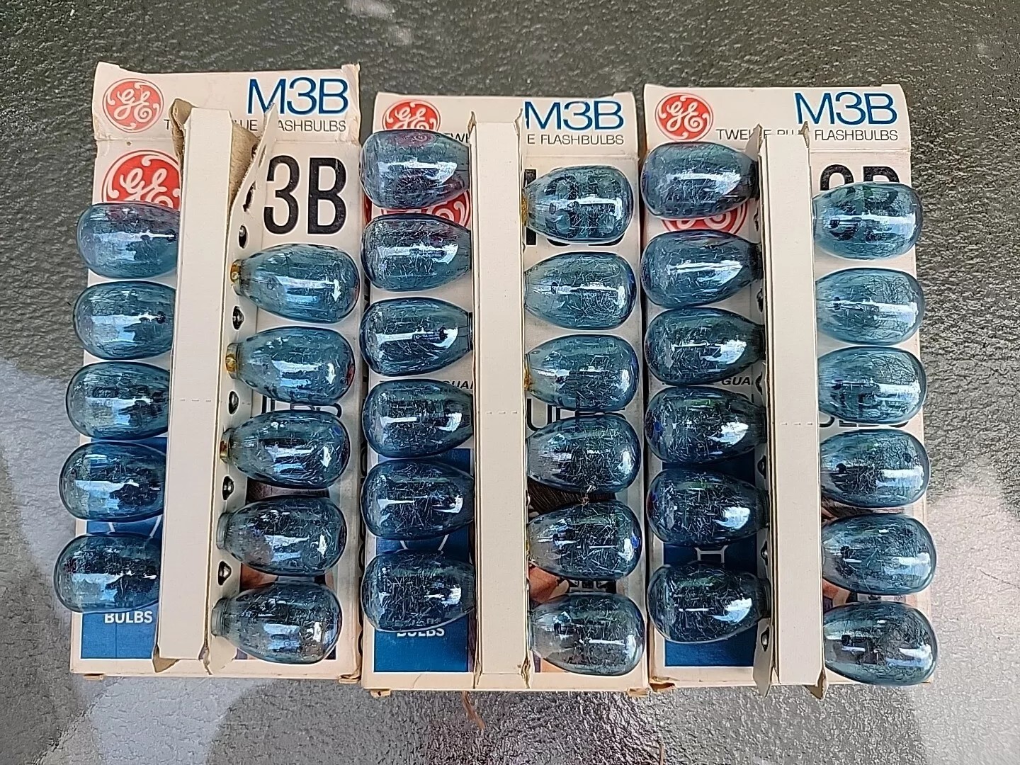 M3B GE FLASHBULBS Vintage Photo Camera General Electric Flash Bulbs Lot 34 Each