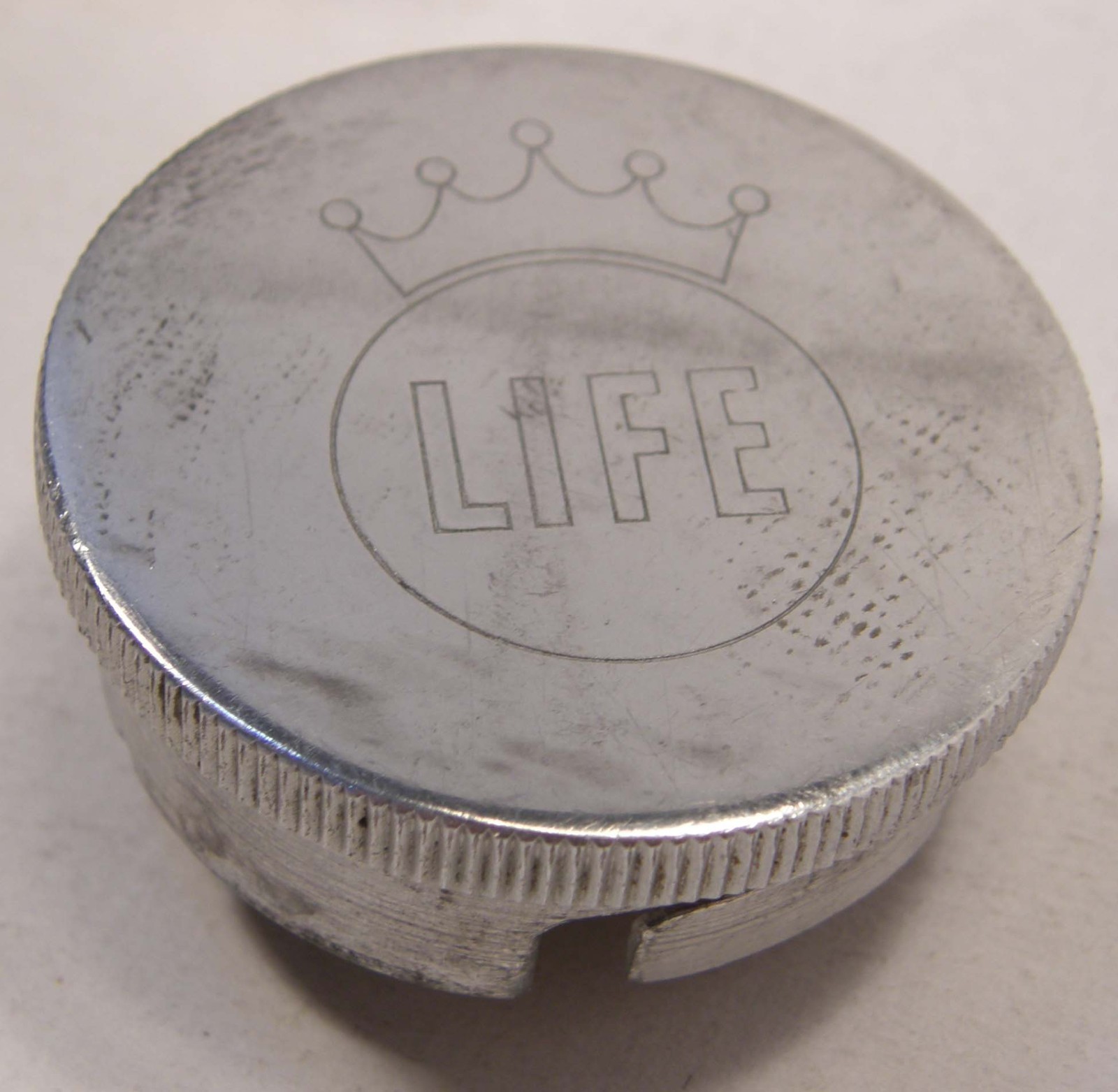 VINTAGE LIFE BRAND BATTERY OPERATED CAMERA FLASH & REFLECTOR LIGHTSABER
