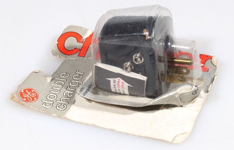 GE DOUBLE CHARGER FOR NICAD BATTERIES