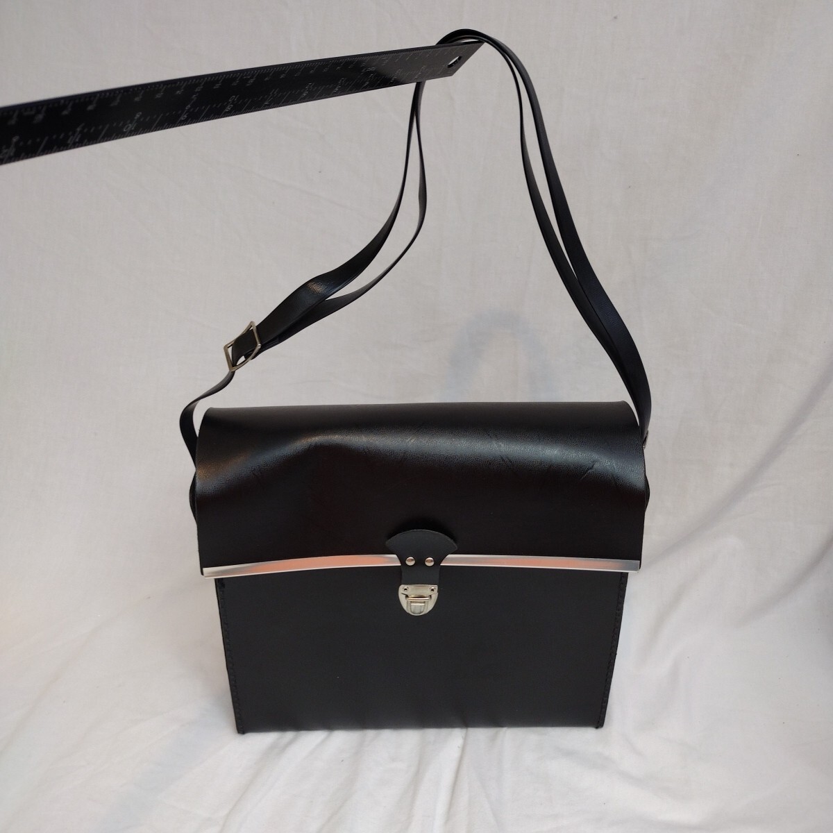 Vtg. Penncrest Compartment Case for Polaroid Pack Cameras Hard Pressed Vinyl IOB