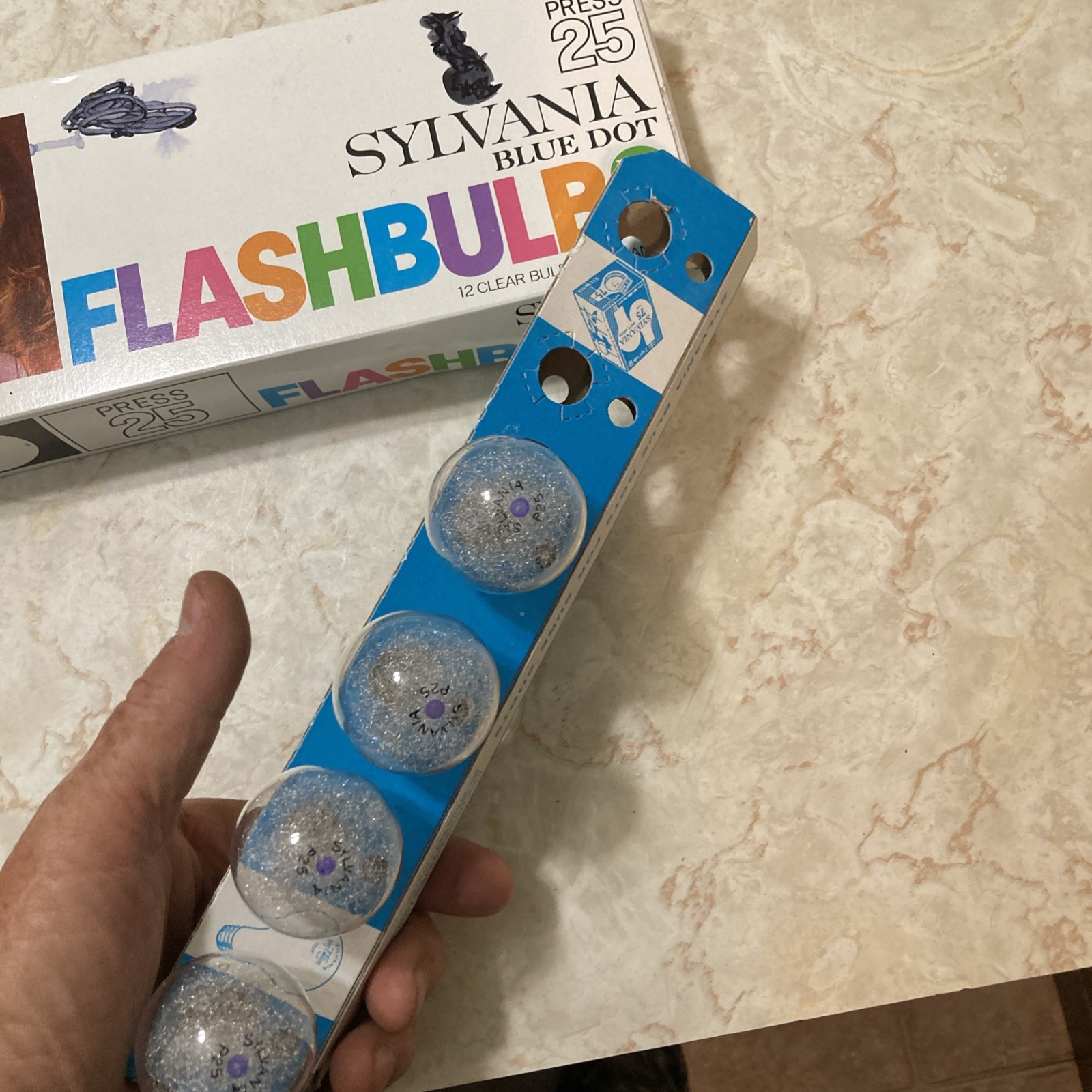 Vintage Sylvania Blue Dot Clear Flashbulbs 6 Ct. In 12 Ct. Box Press 25