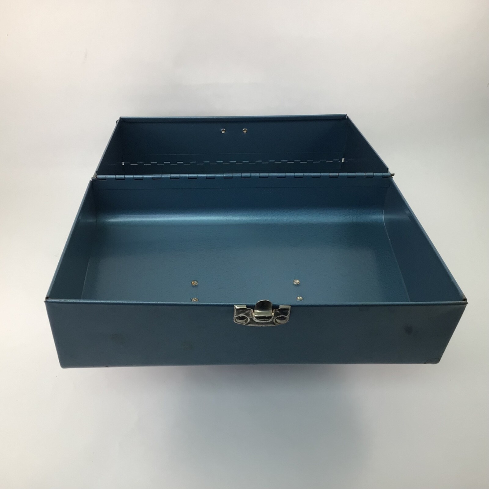 Vintage Metal Storage Box for 12 8mm Movie Reels Chest Box Storage