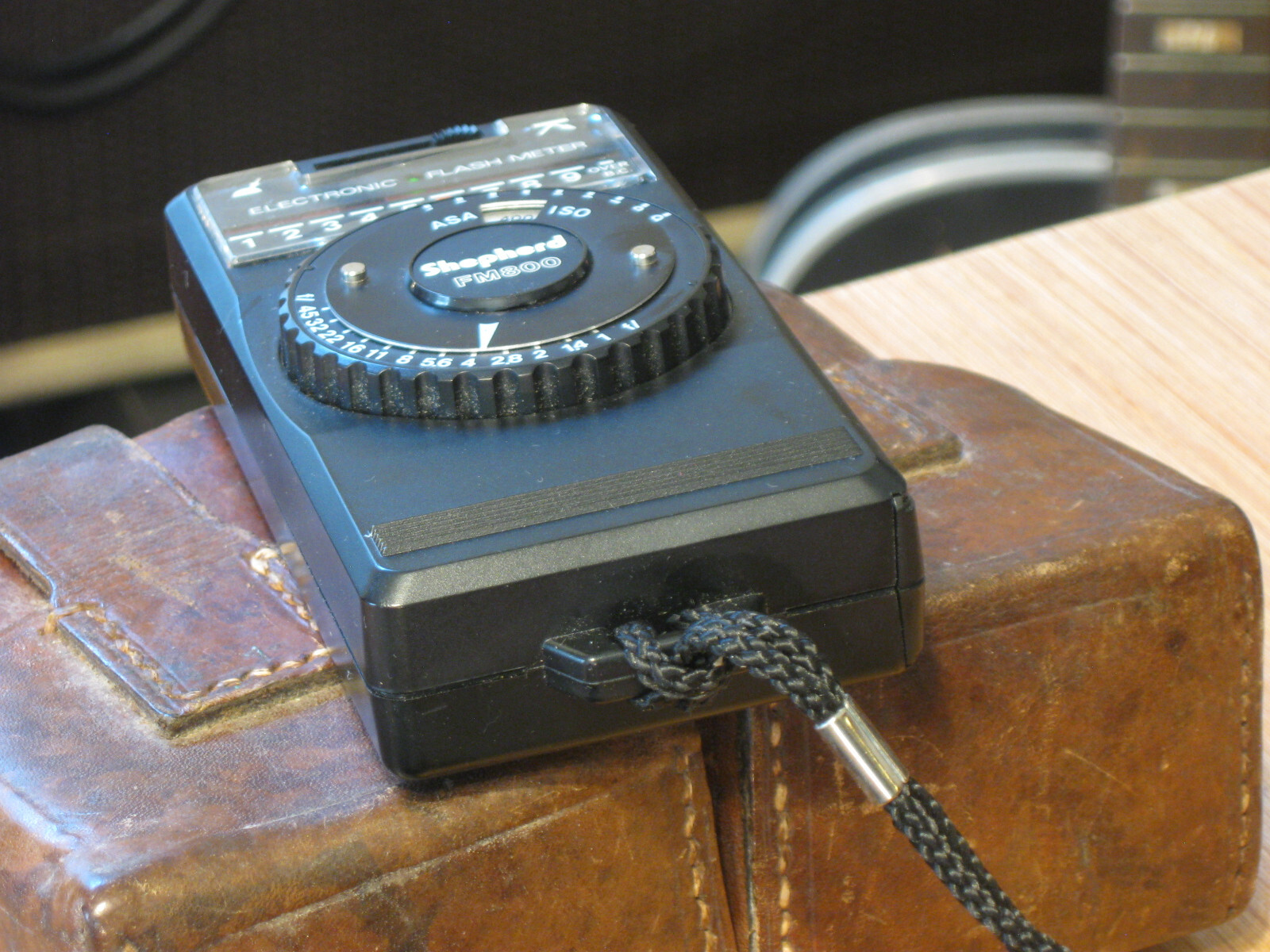 Vintage Shepherd FM800 Electronic Flash Meter & Case