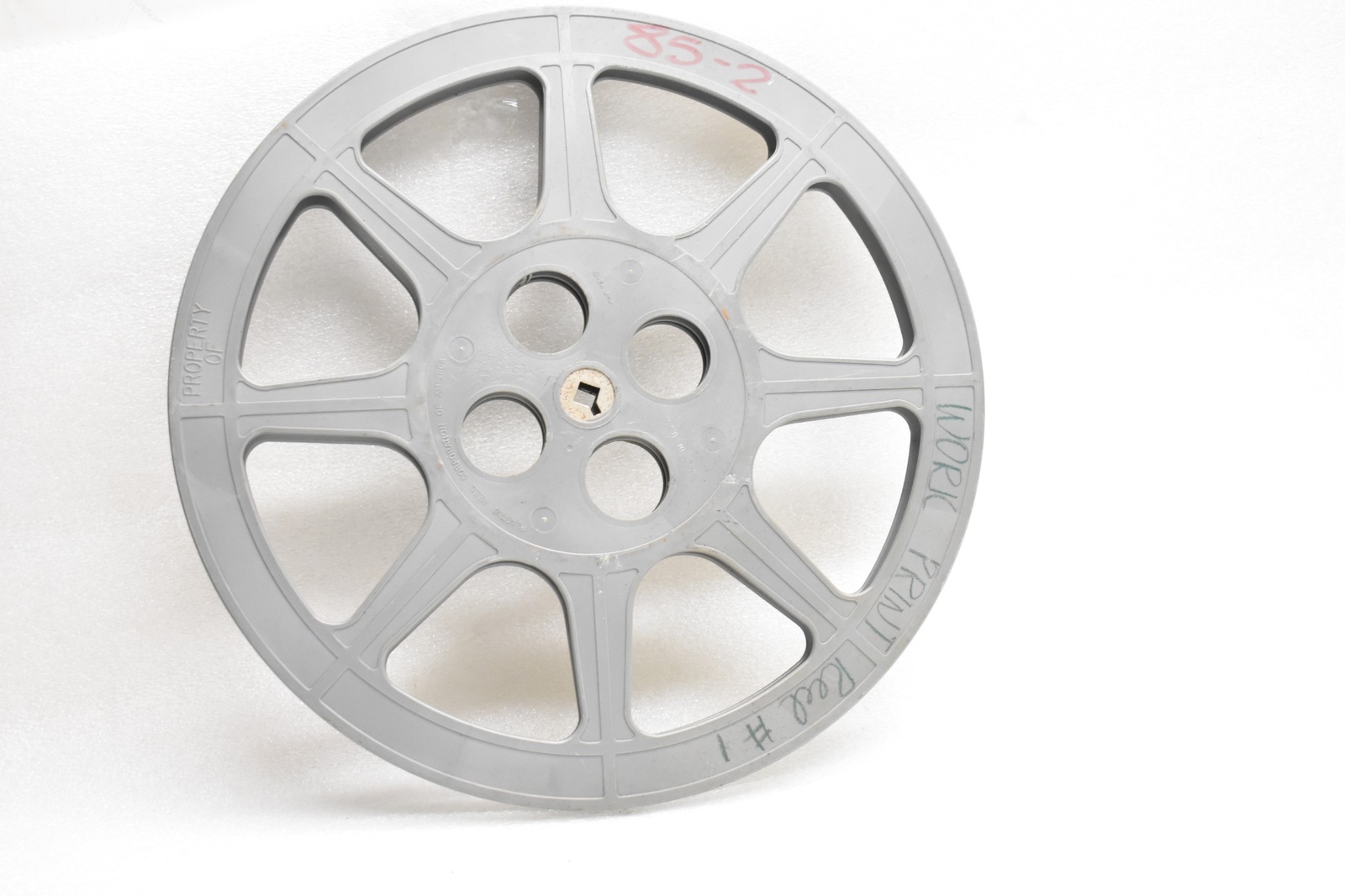 VINTAGE – Plastic Reel Corp Empty Motion Picture Film Reel 12-1/4″