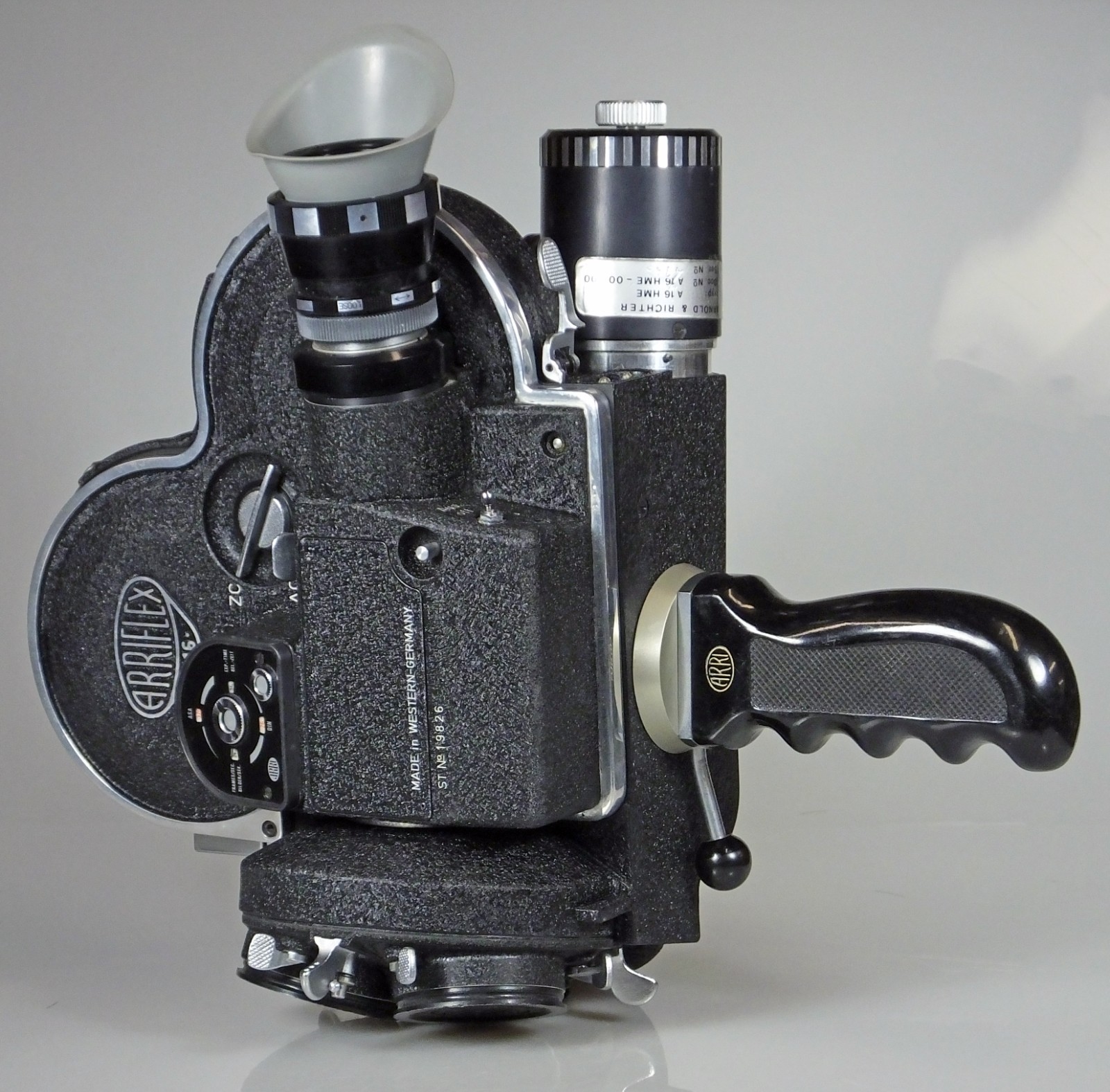 Arriflex Pistol Grip w/ On/Off Thumb Switch for Arriflex 16 St & 16 S/B Cameras