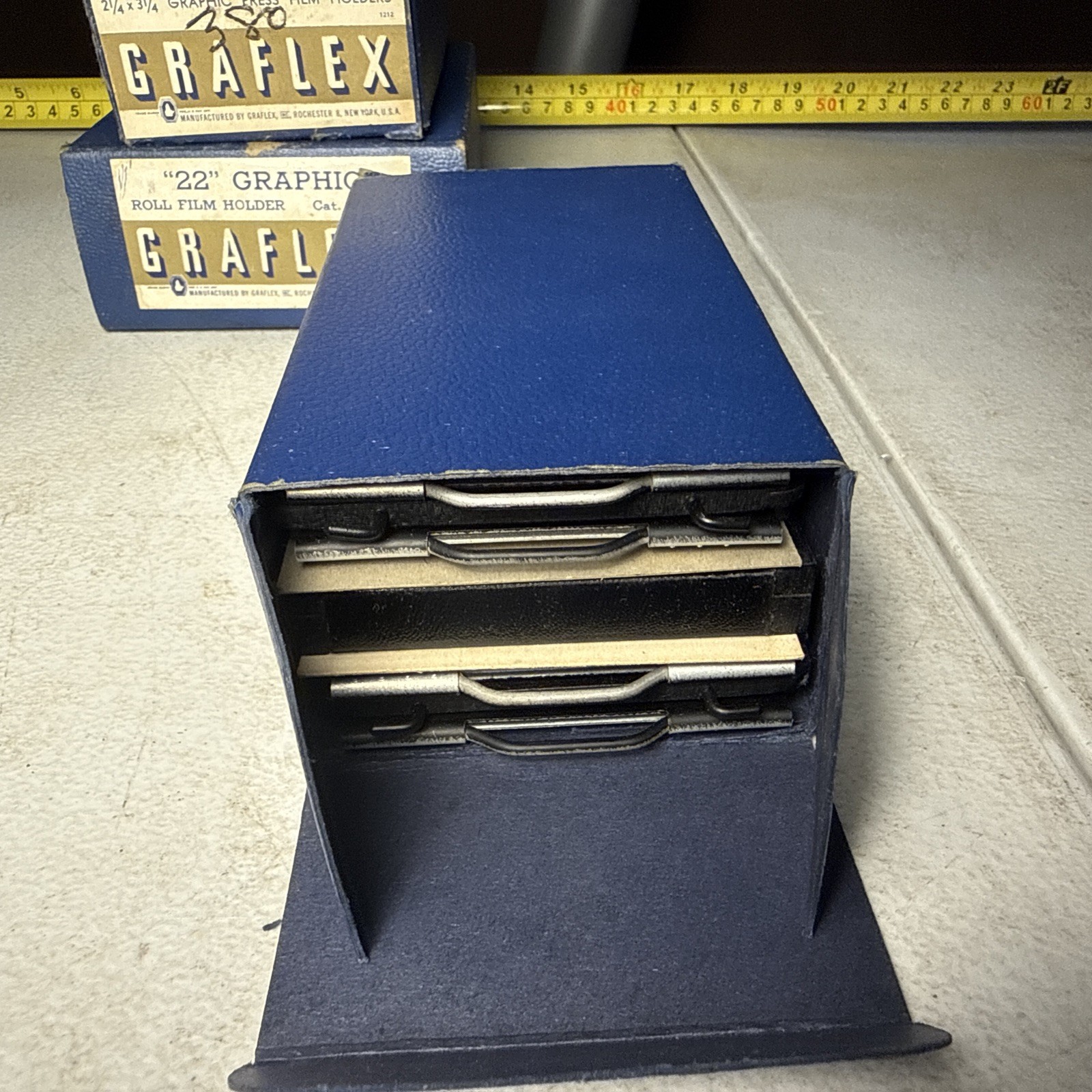 Vtg Graflex bundle Press & Roll Film Holder(s) 2 1/4 X 3 1/4 graphic “22”