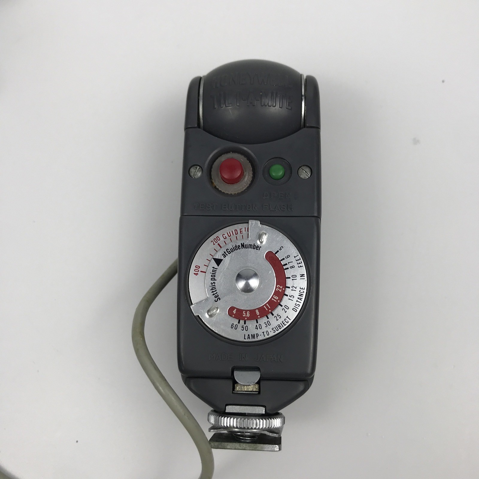 Vintage Honeywell Tilt-A-Mite Camera Flash Unit with Case Untested