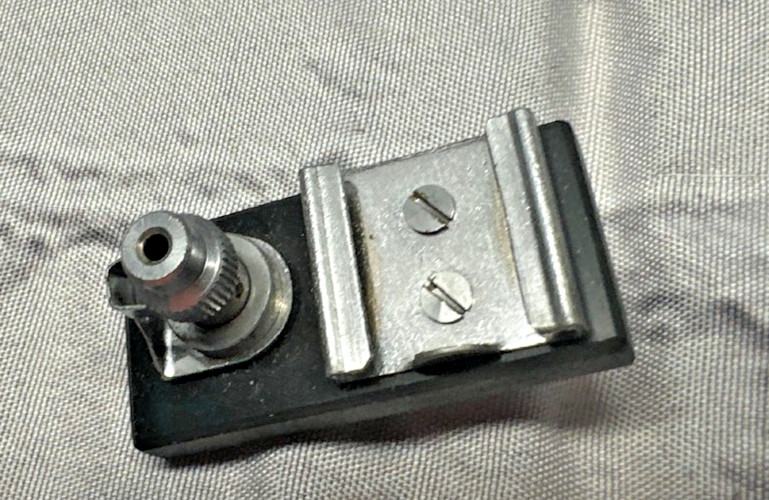 Minicam Synchron accesory Leica IIIc Camera Accesory Flash Shoe Mount Handiflash