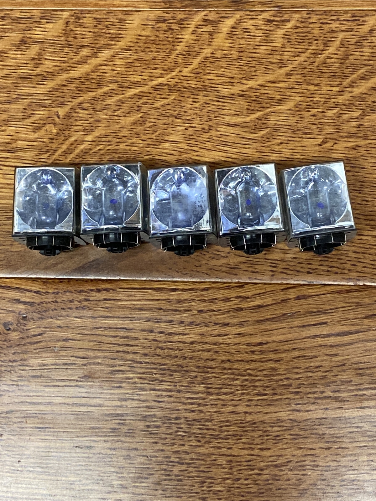 Vintage Flash Cubes -9 Vintage Cubes-Sylvania Blue Dot, Westinghouse, & GE
