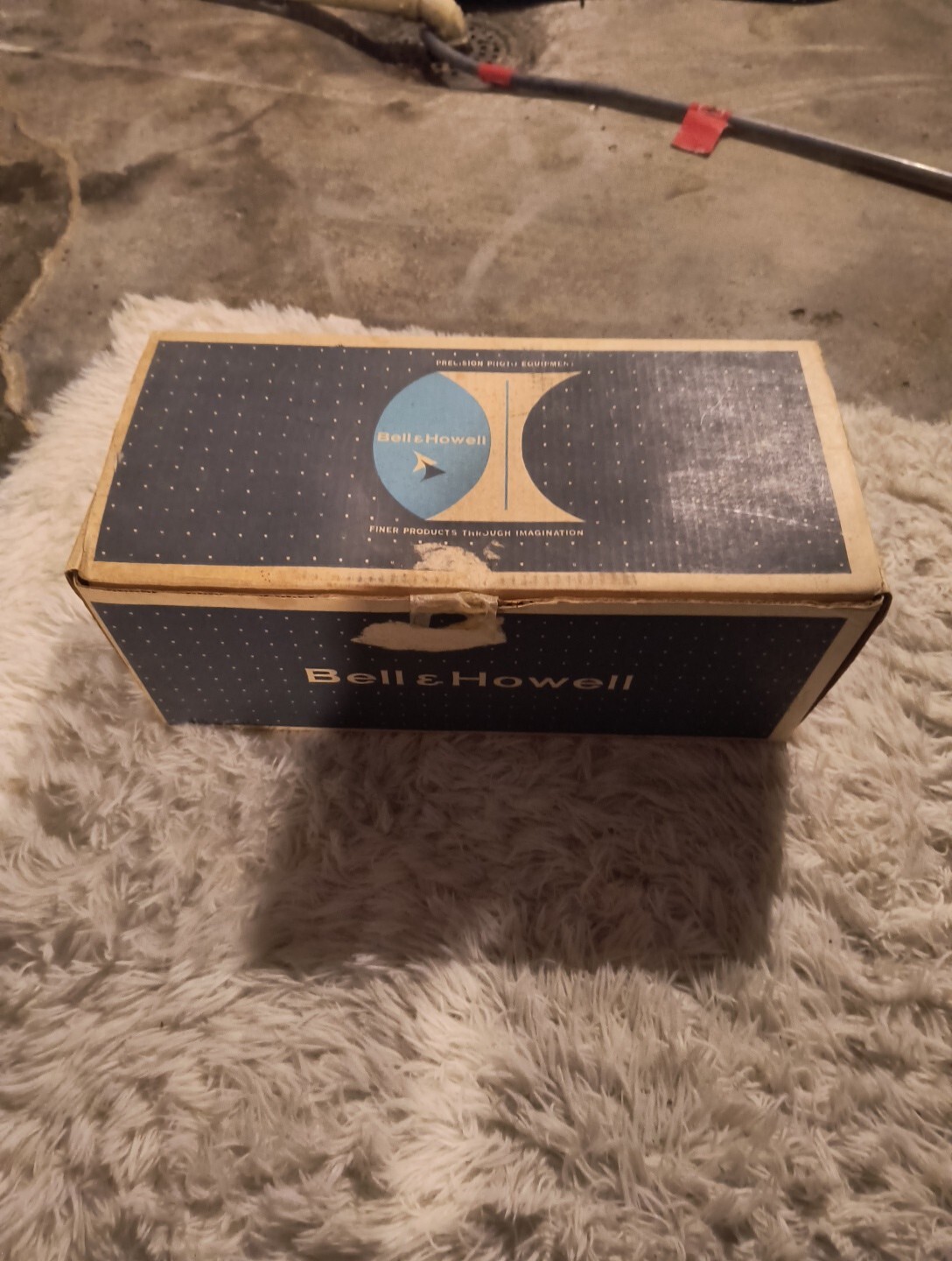 Vintage Bell & Howell Indoor Movie Light Bar Including 2 Photo Bulbs