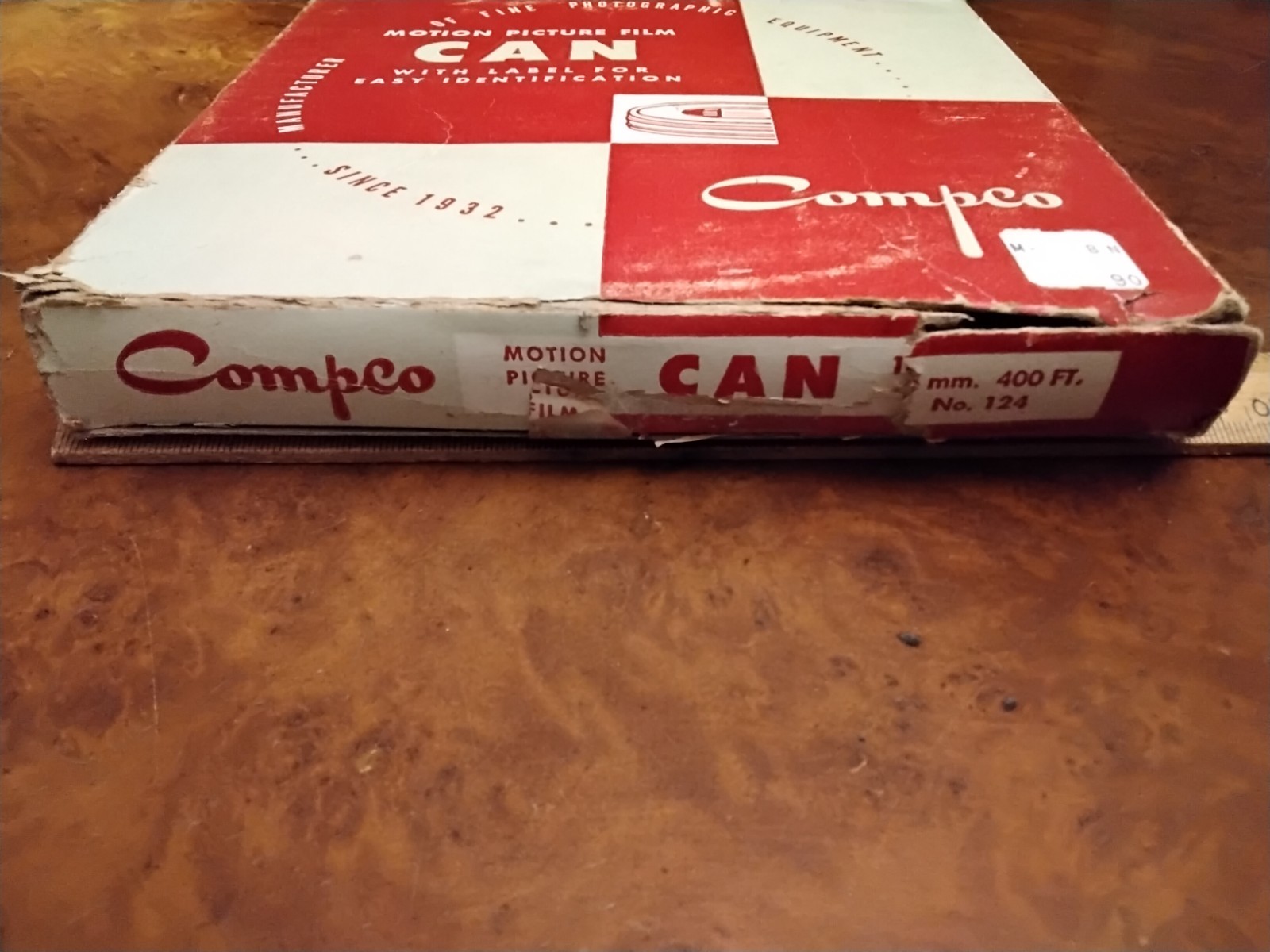 COMPCO 16MM MOTION PICTURE FILM CAN #124 FOR 400′ REEL, NEW OLD STOCK