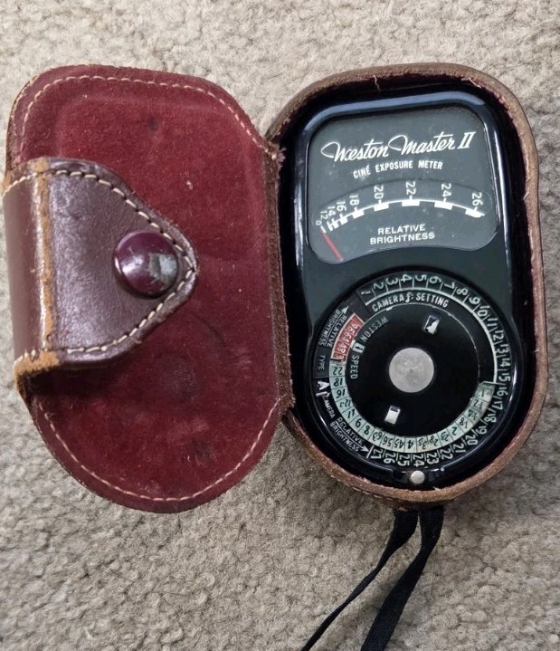 Weston Master II Universal Exposure Meter Model 736 Bees Eye Lens Cinematograhy
