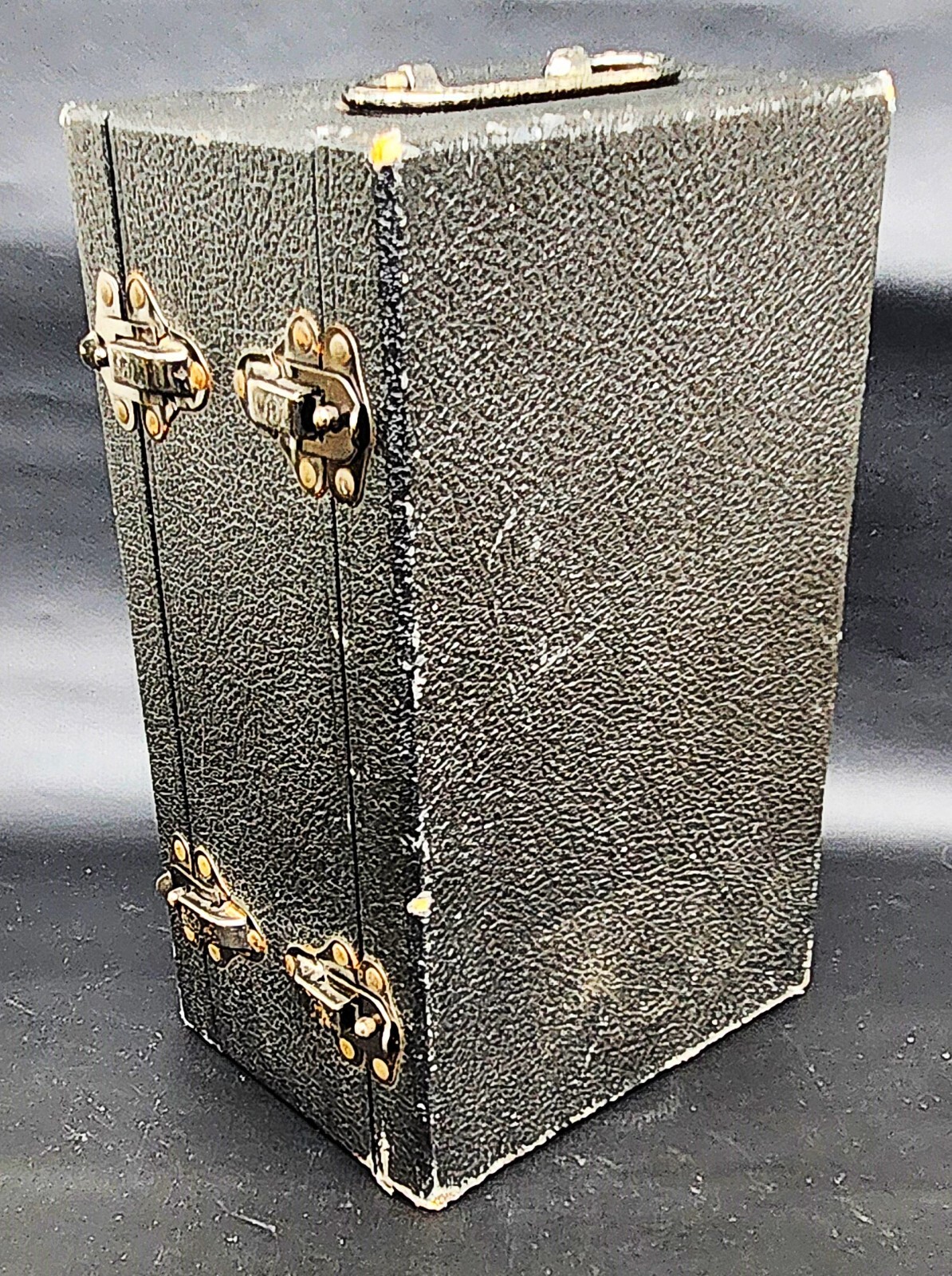 Vintage Black Faux Leather 200 Count 35mm Slide Case (VGUC)