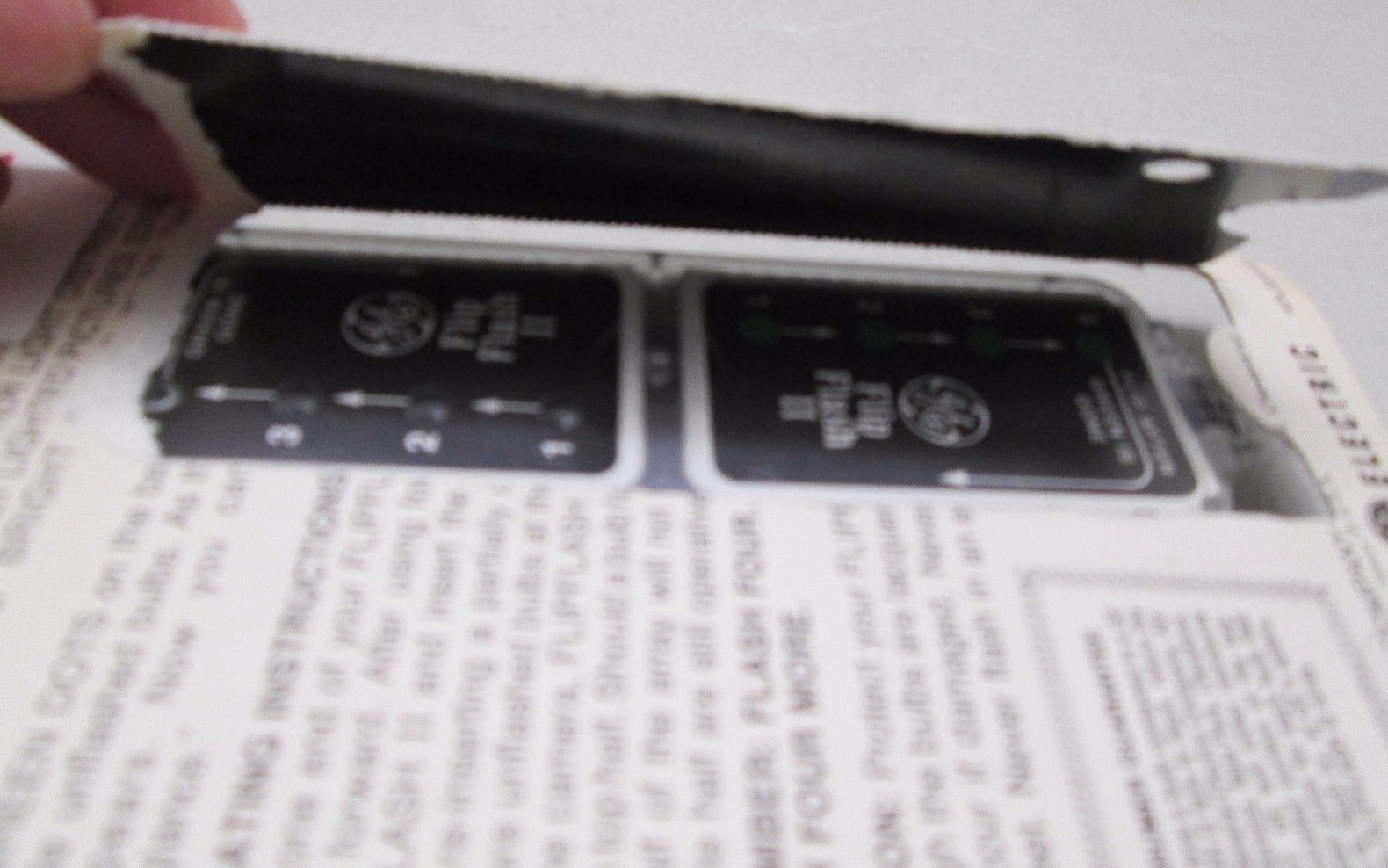 Vintage GE Flip Flash II Camera Flash Bulb Bar Original New in Package Twin Pack