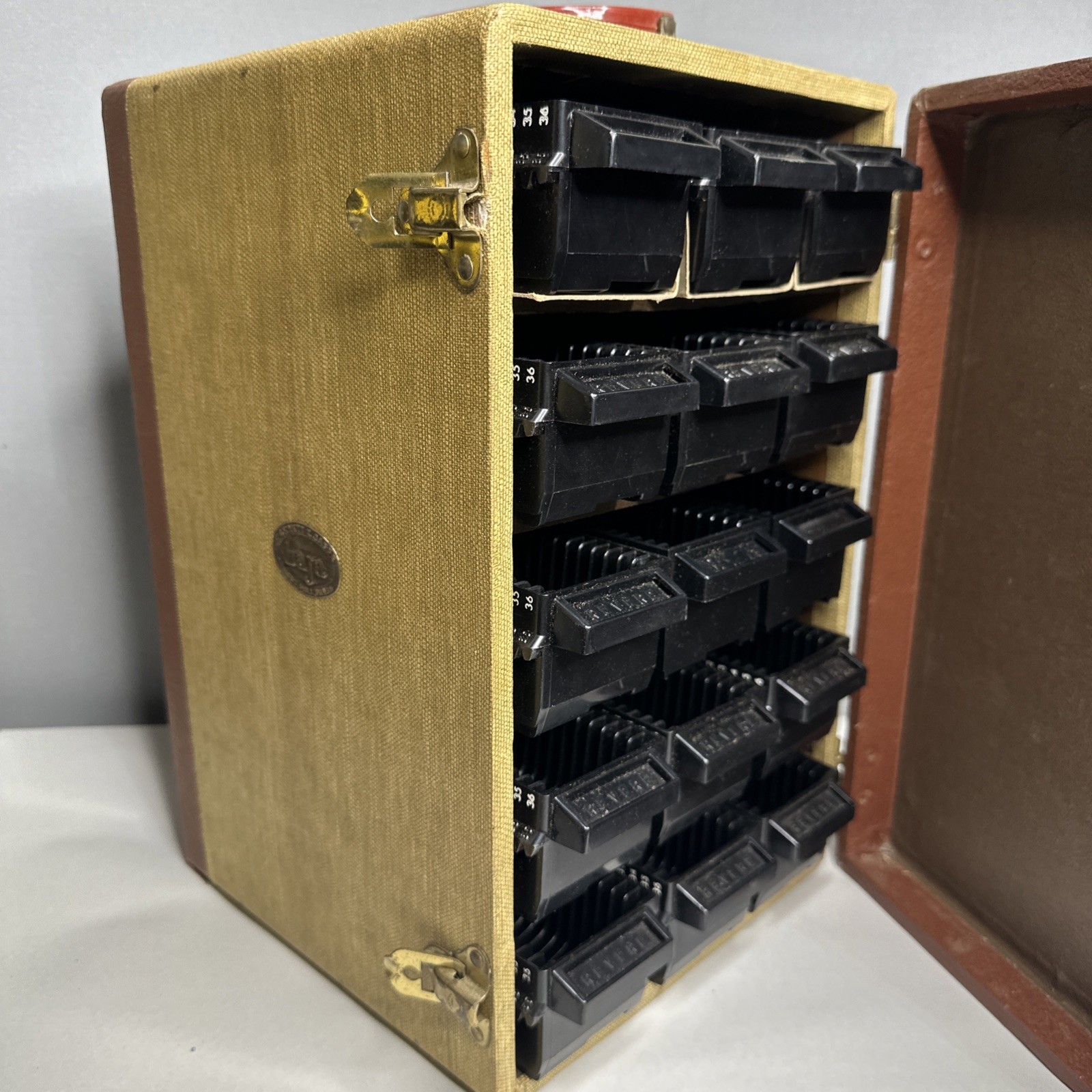 BARNETT & JAFFE BAJA 540 Vintage Slide Carrying Case 35mm 15 Trays